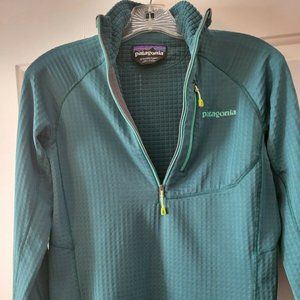 Patagonia Teal Waffle-Knit Half-Zip Pullover with Lime Accents